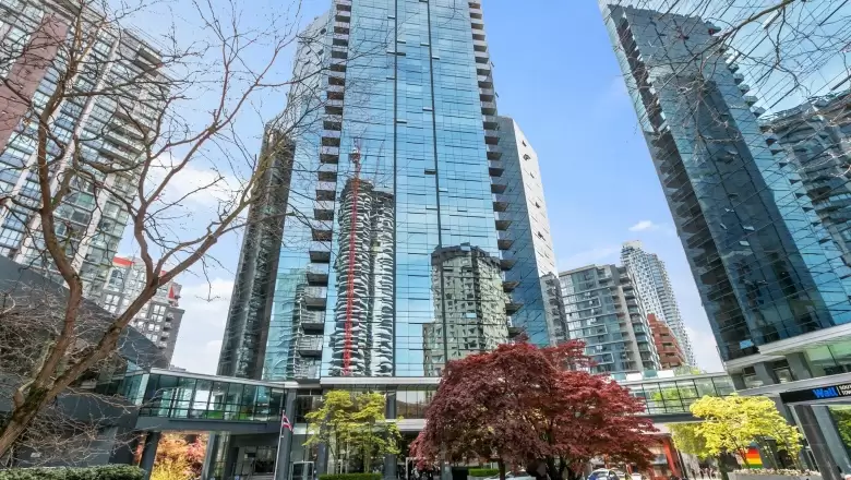 910 1050 BURRARD STREET, Vancouver, BC