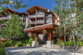 215D 2020 LONDON LANE, Whistler, Whistler, BC