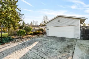 22750 BALABANIAN CIRCLE, Maple Ridge, Maple Ridge, BC