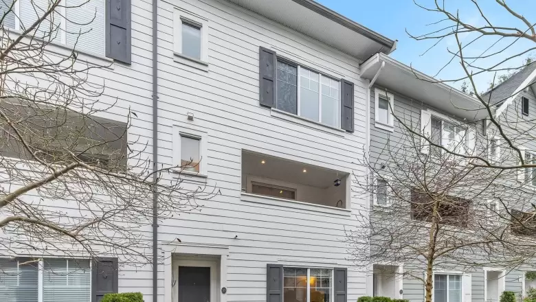 53 158 171 STREET image #1