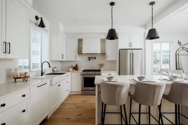 44 20189 84 AVENUE image #1