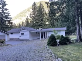 19552 SILVER SKAGIT ROAD, Hope & Area, Hope, BC