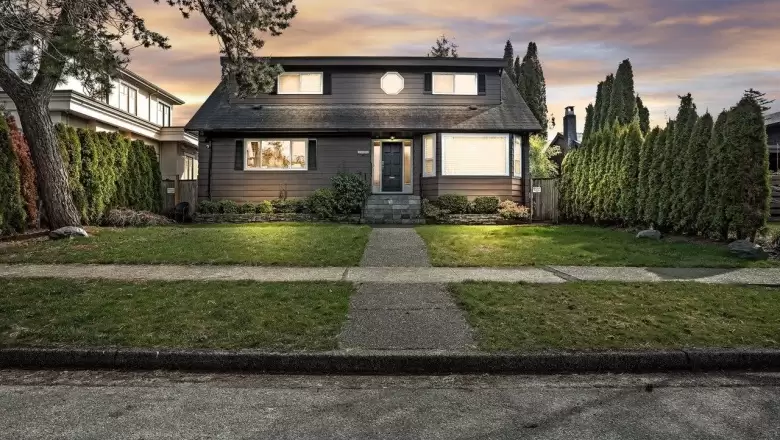 2416 MCBAIN AVENUE image #1