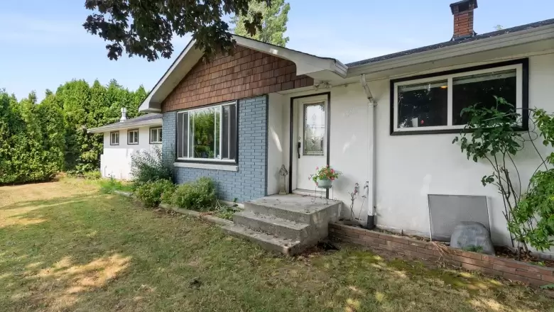 21609 44A AVENUE image #1