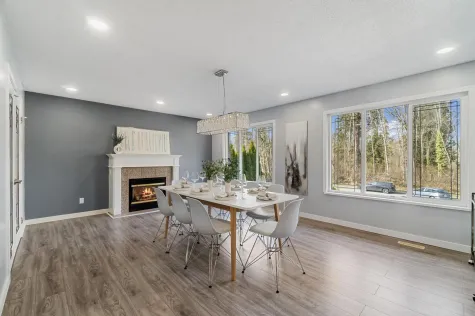 9152 KLENNER DRIVE image #3