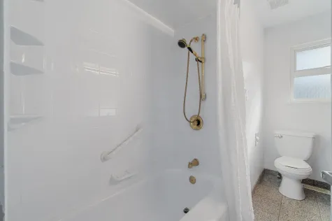 9152 KLENNER DRIVE image #4