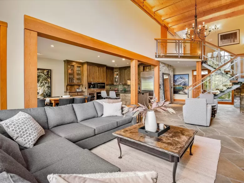 8378 GLEN ABBEY LANE image #1