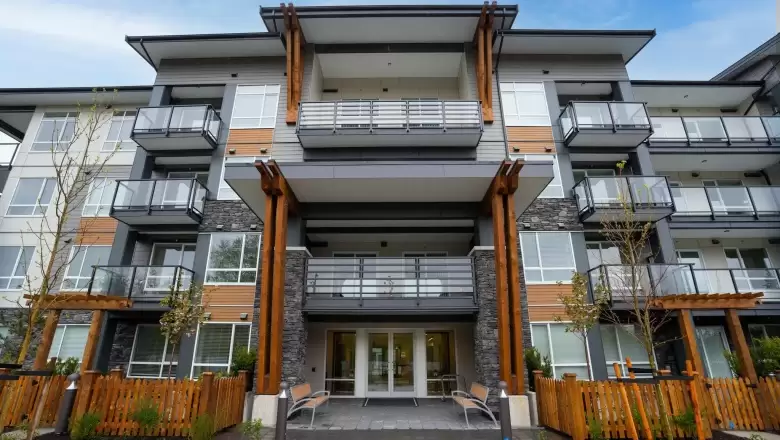 122 19935 75A AVENUE image #1