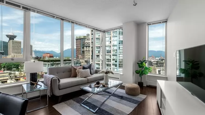 1803 188 KEEFER PLACE image #1