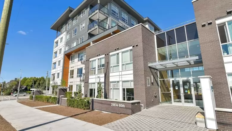 B617 20834 80 AVENUE image #1