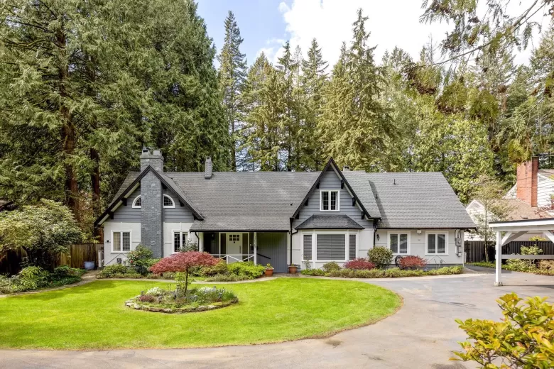 4825 CAPILANO ROAD image #1