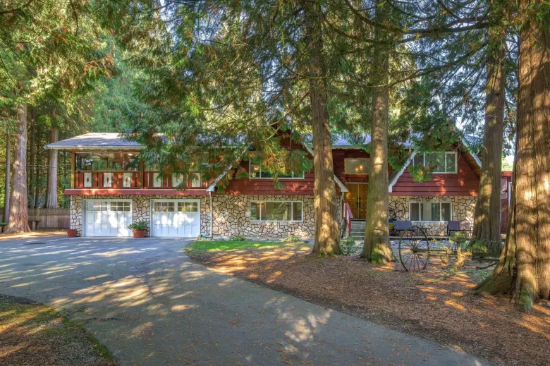24191 65 AVENUE image #1