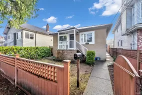 4702 CLARENDON STREET, Vancouver East, Vancouver, BC