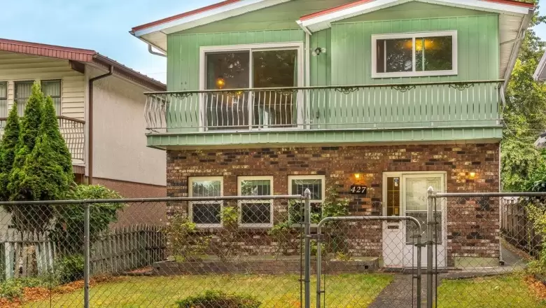 427 E 46TH AVENUE image #1