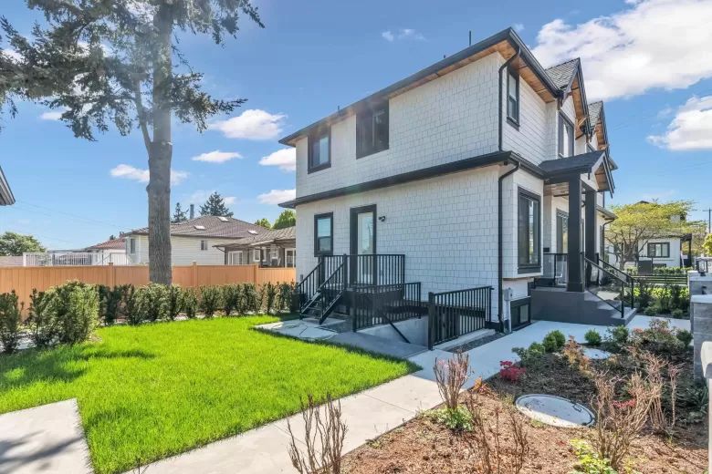 402 E 59TH AVENUE image #1