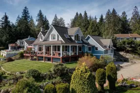 6373 N GALE AVENUE, Sunshine Coast, Sechelt, BC