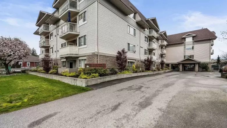 215 9186 EDWARD STREET image #1