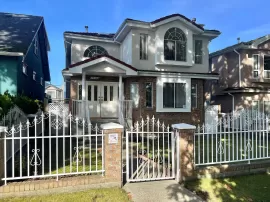 2033 E 43RD AVENUE, Vancouver East, Vancouver, BC