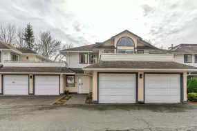 404 19645 64 AVENUE, Langley, Langley, BC