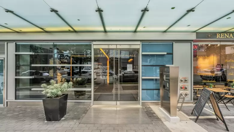 202 1477 W PENDER STREET image #1