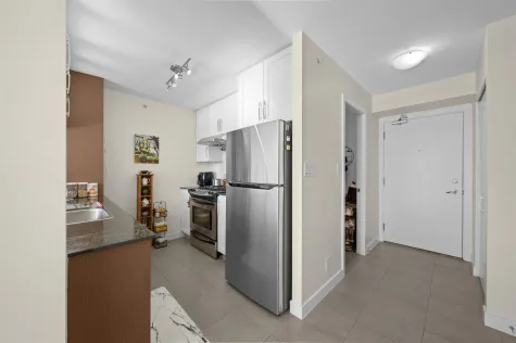 1205 6351 BUSWELL STREET image #1