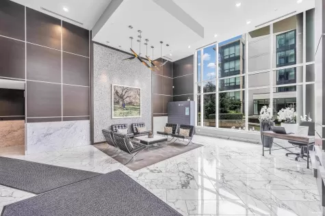 1008 5628 BIRNEY AVENUE image #2
