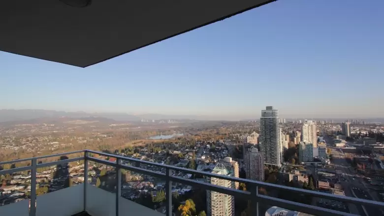 3710 4508 HAZEL STREET image #1