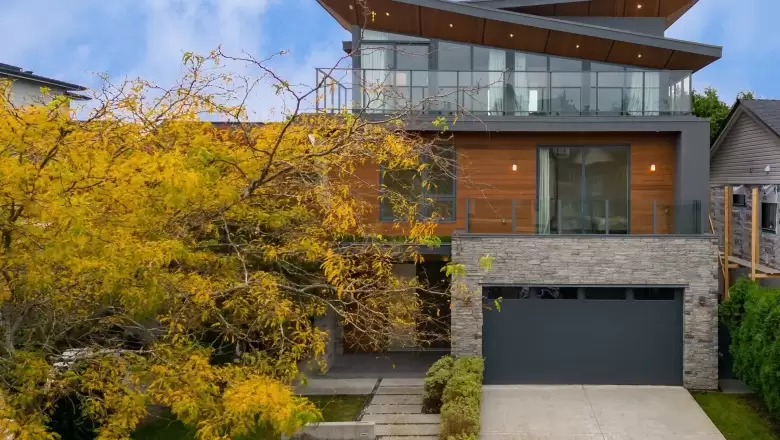 6428 GOLDSMITH DRIVE image #1