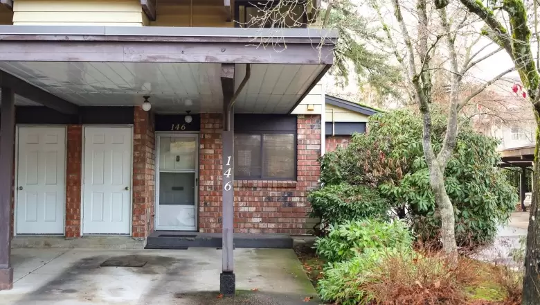 146 7470 138 STREET image #1