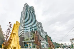 2402 8131 NUNAVUT LANE, Vancouver West, Vancouver, BC