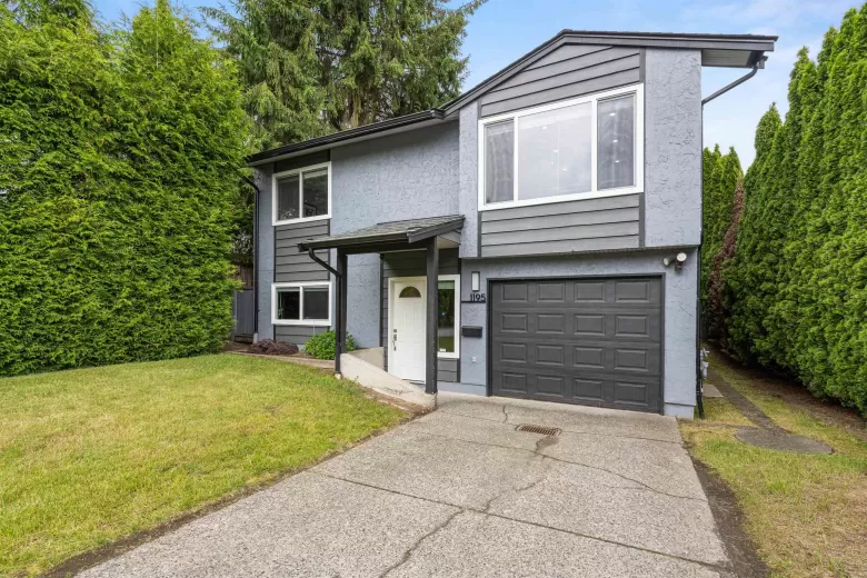 1195 SHELTER CRESCENT image #1