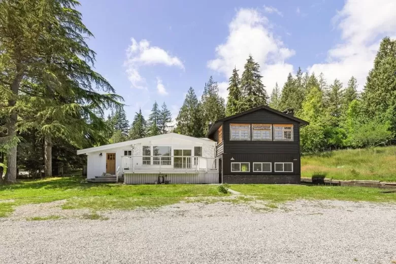 1191 NORTH ROAD, Gibsons, BC for sale