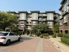 104 10866 CITY PARKWAY, North Surrey, Surrey, BC