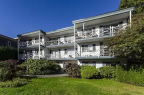 4 140 E 20TH STREET, North Vancouver, North Vancouver, BC