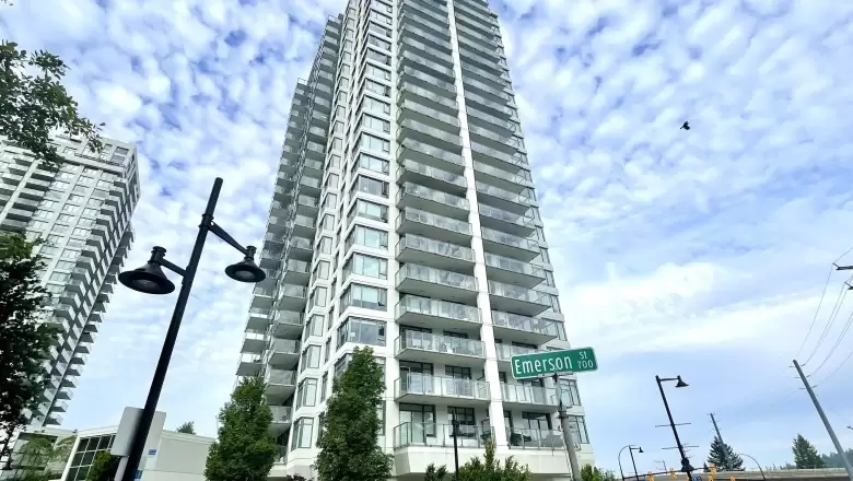 2305 602 COMO LAKE AVENUE image #1