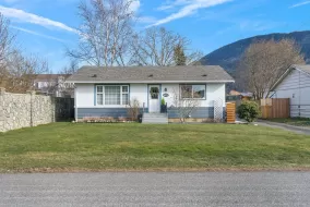 4372 CYPRESS STREET, Yarrow, Chilliwack, BC