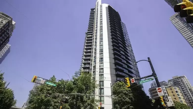 2209 501 PACIFIC STREET image #1