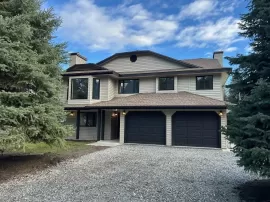 7388 LAUREL STREET, Pemberton, Pemberton, BC