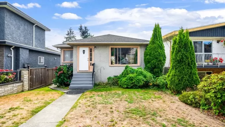 366 E 64TH AVENUE image #1