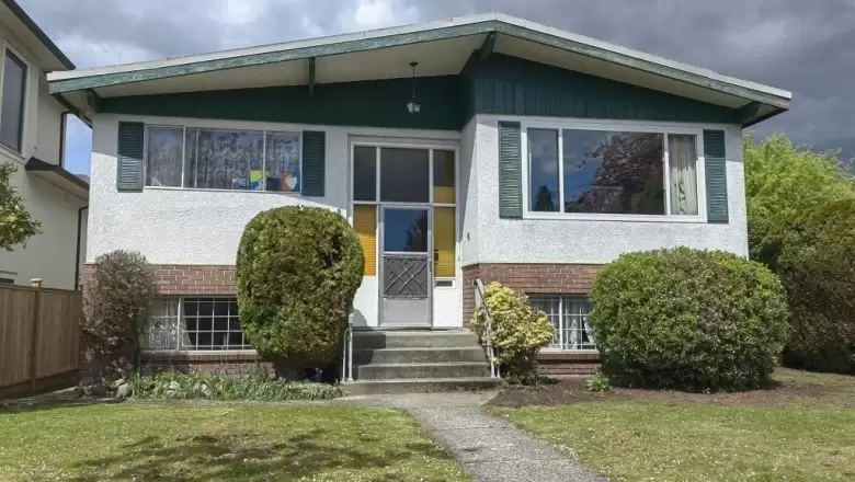 3975 W 21ST AVENUE image #1