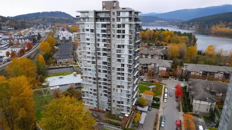 707 651 NOOTKA WAY image #1