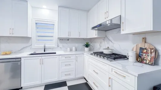4633 W 11TH AVENUE image #1