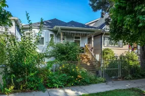 1917 E 22 AVENUE, Vancouver East, Vancouver, BC