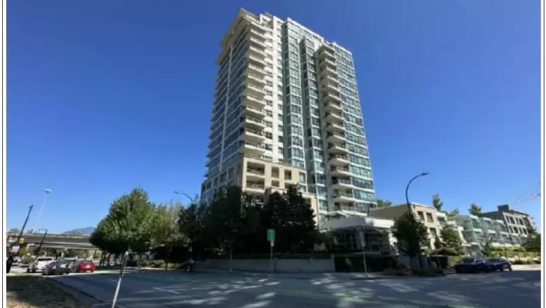 1805 125 MILROSS AVENUE, Vancouver, BC