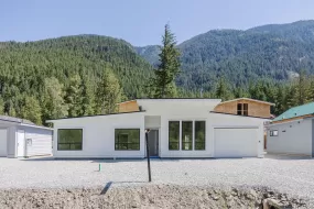HG187 71358 GROVE PLACE, Hope & Area, Sunshine Valley, BC