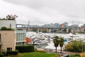 309 1288 MARINASIDE CRESCENT, Vancouver West, Vancouver, BC