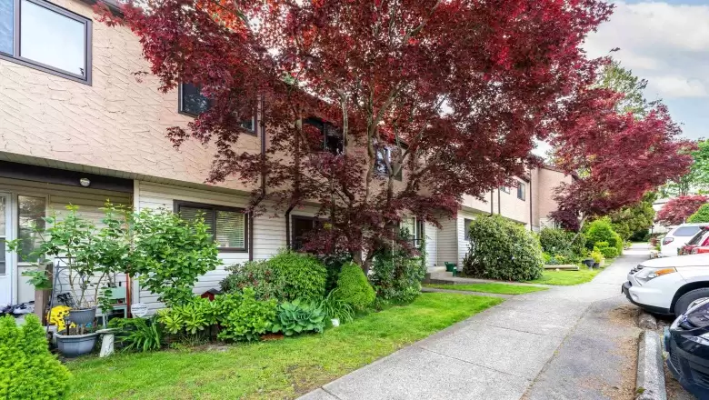 143 511 GATENSBURY STREET image #1