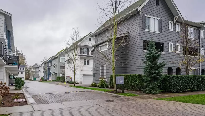 66 158 171 STREET image #1