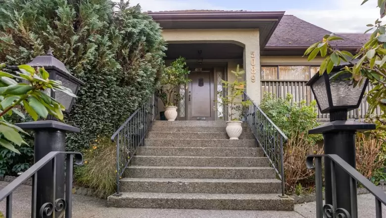 5089 LARCH STREET image #1