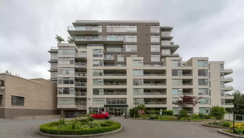 308 9288 UNIVERSITY CRESCENT image #1